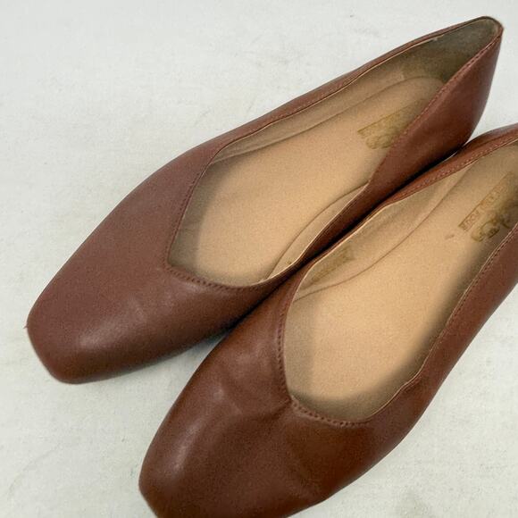 Coach & Four Classic Leather Flats Brown Made in Italy Slip-On Square Toe Sz 6.5 - Picture 3 of 14